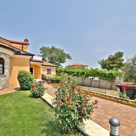 Morena By Briskva 别墅 *