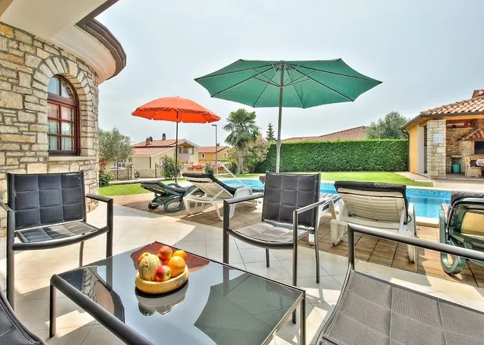 Morena By Briskva * Kastel